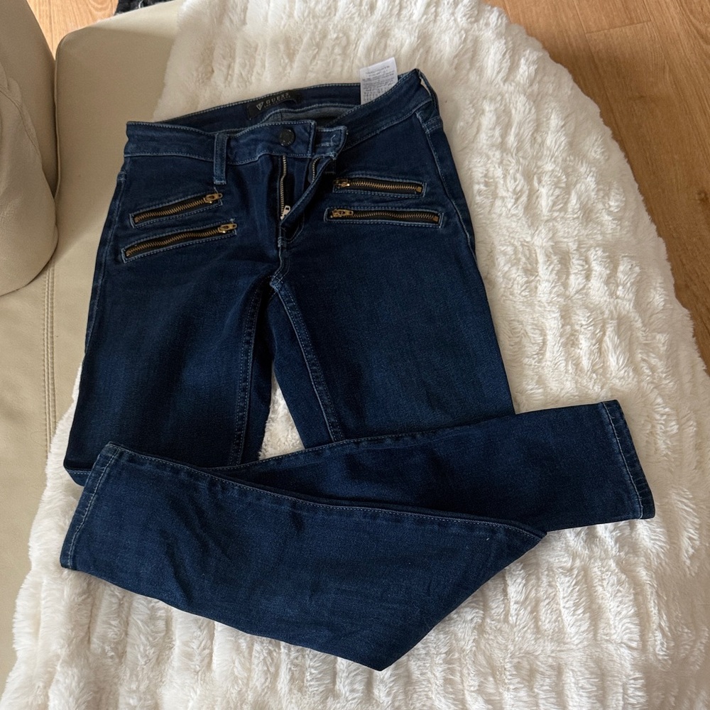 Guess Women's Navy Zipper Skinny Jeans